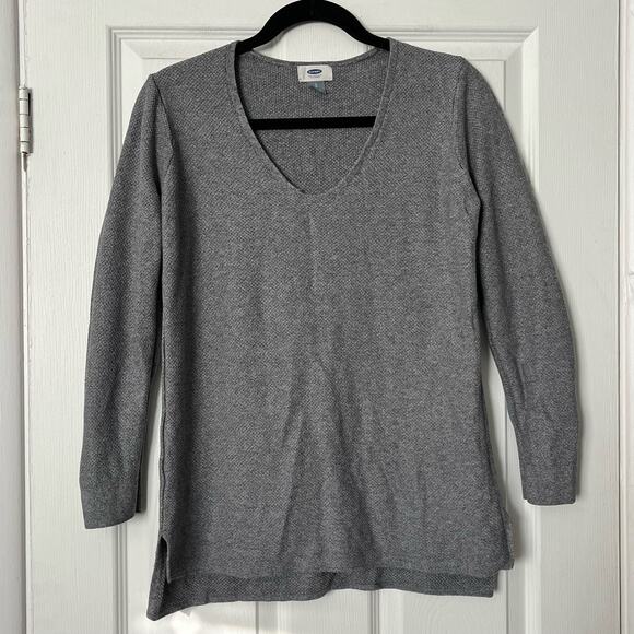 Old Navy V-Neck Sweater - Size L - Picture 1 of 5
